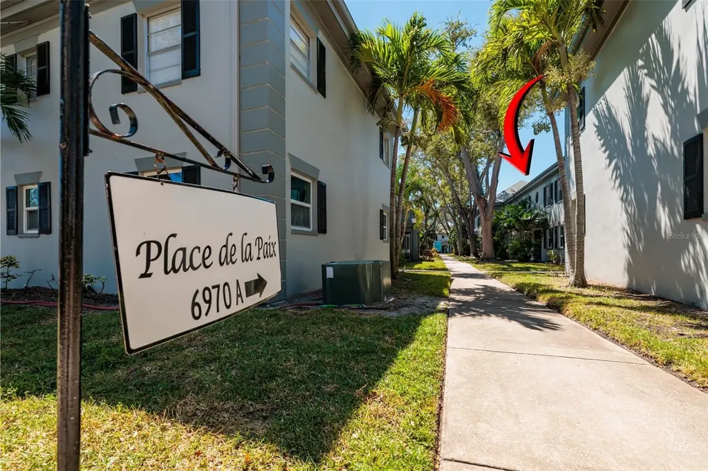 6970A Place De La Paix South Pasadena FL 33707