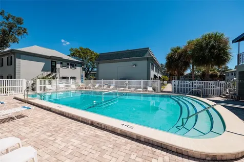 6970A Place De La Paix South Pasadena FL 33707