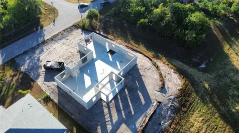 1405 Winthrop Street North Port FL 34288
