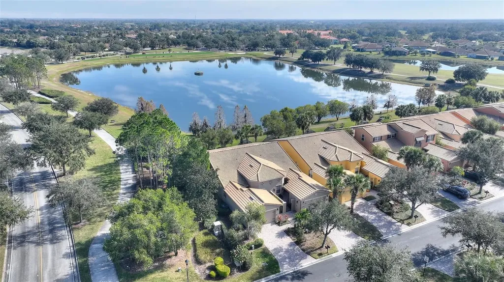 2316 Palm Tree Drive Kissimmee FL 34759