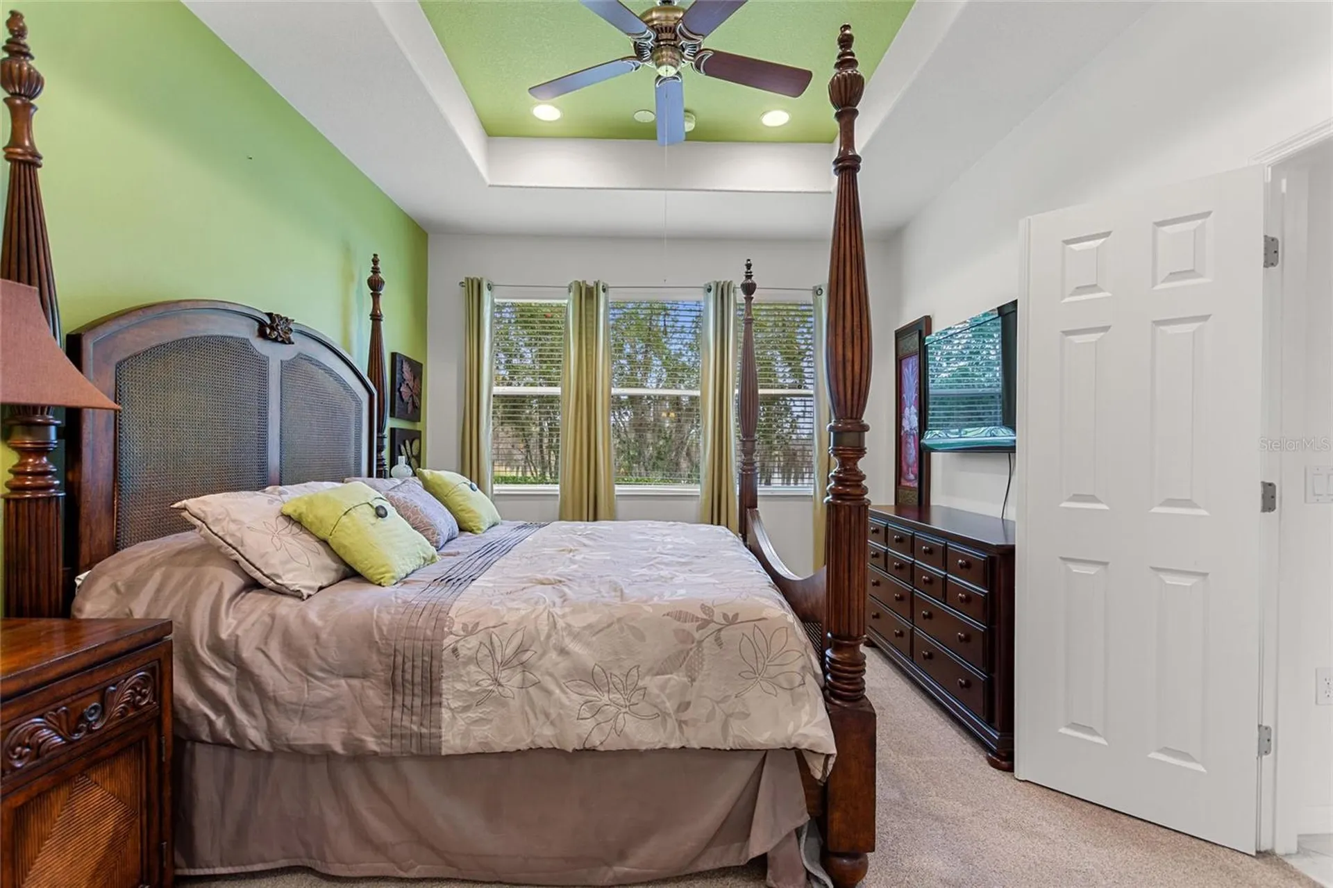 2316 Palm Tree Drive Kissimmee FL 34759