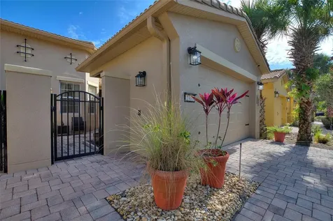 2316 Palm Tree Drive Kissimmee FL 34759