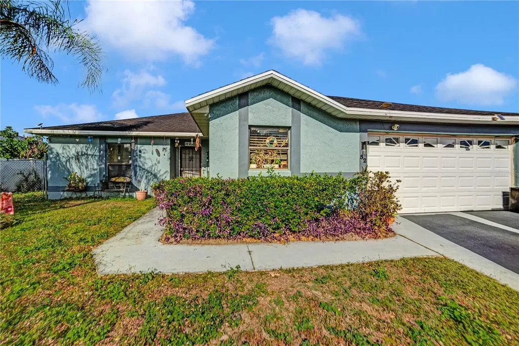 52 York Court Kissimmee FL 34758