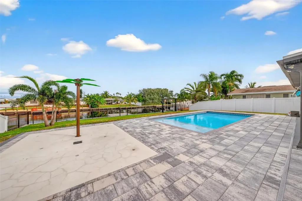 113 Deleon Road Cocoa Beach FL 32931