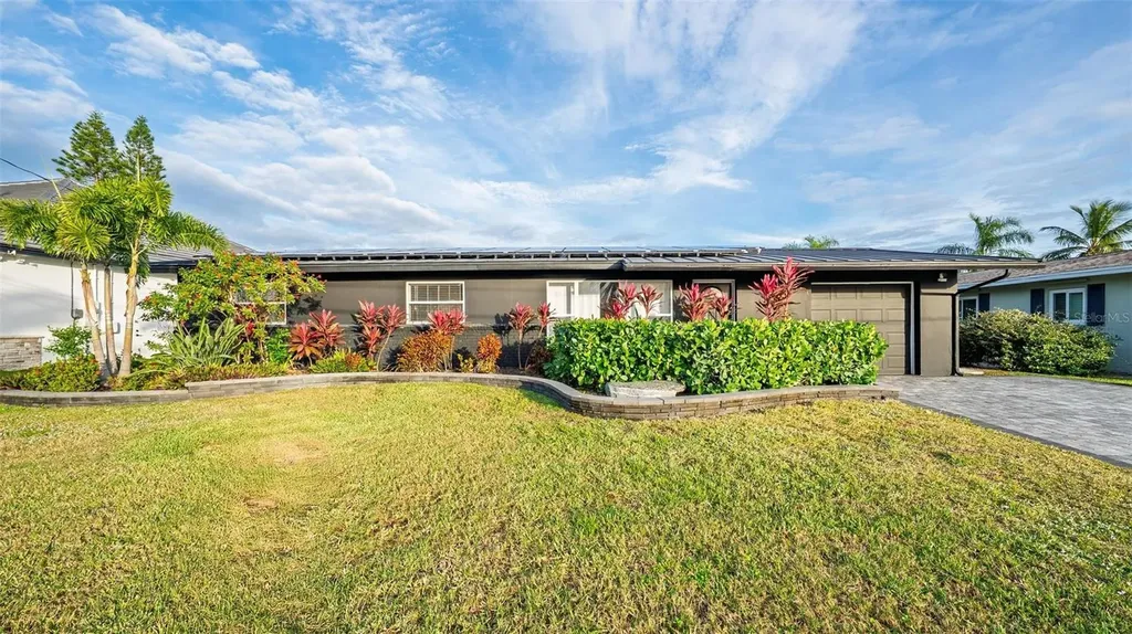 113 Deleon Road Cocoa Beach FL 32931