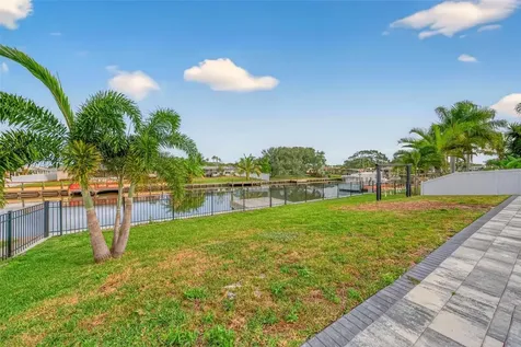 113 Deleon Road Cocoa Beach FL 32931