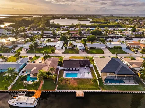 113 Deleon Road Cocoa Beach FL 32931
