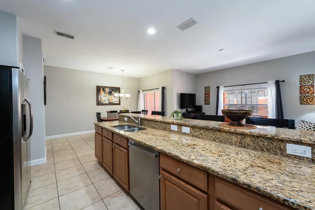 8957 Cat Palm Road Kissimmee FL 34747