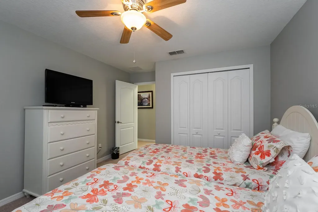 8957 Cat Palm Road Kissimmee FL 34747
