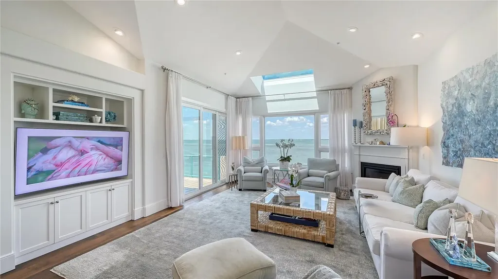 340 Gulf Of Mexico Drive Longboat Key FL 34228