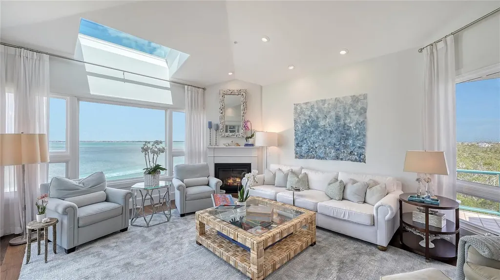 340 Gulf Of Mexico Drive Longboat Key FL 34228