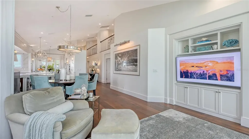 340 Gulf Of Mexico Drive Longboat Key FL 34228