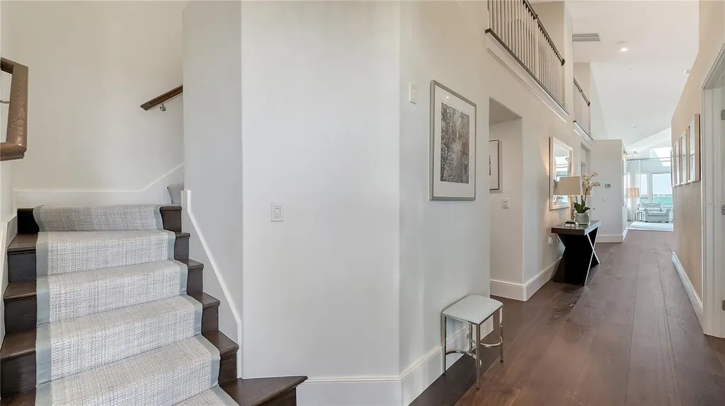 340 Gulf Of Mexico Drive Longboat Key FL 34228