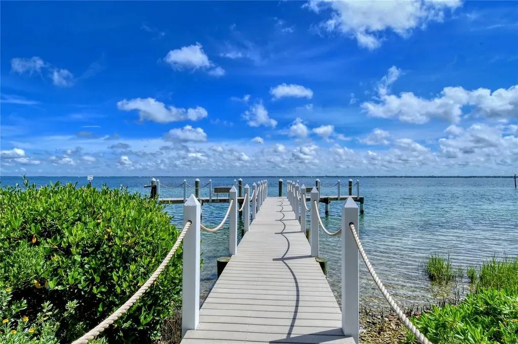 340 Gulf Of Mexico Drive Longboat Key FL 34228