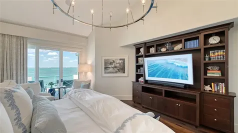 340 Gulf Of Mexico Drive Longboat Key FL 34228