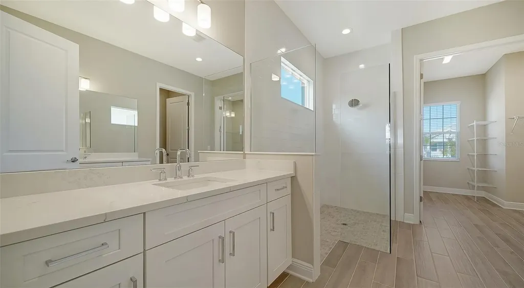 21297 Holmes Circle Venice FL 34293