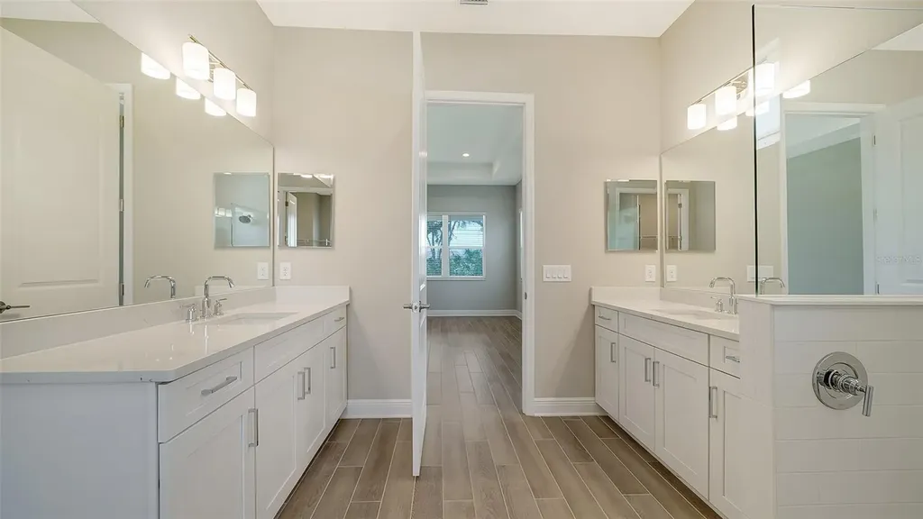21297 Holmes Circle Venice FL 34293