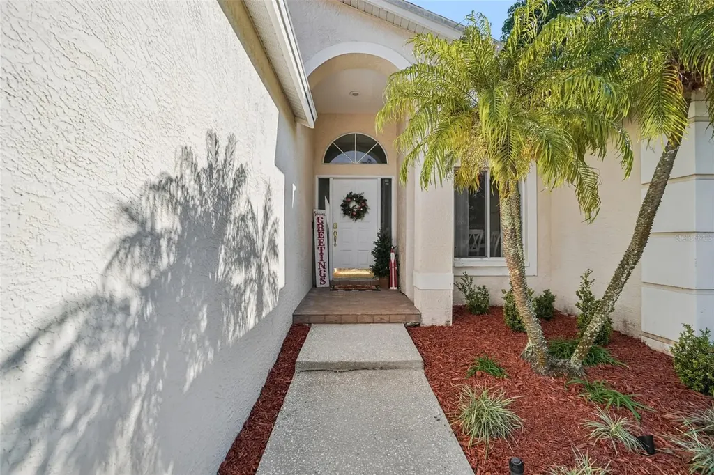 3132 Shoreline Drive Clearwater FL 33760