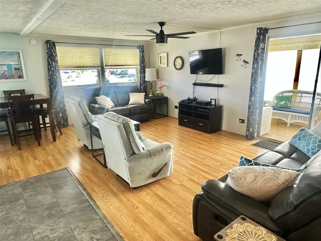 9790 66th Street N Pinellas Park FL 33782