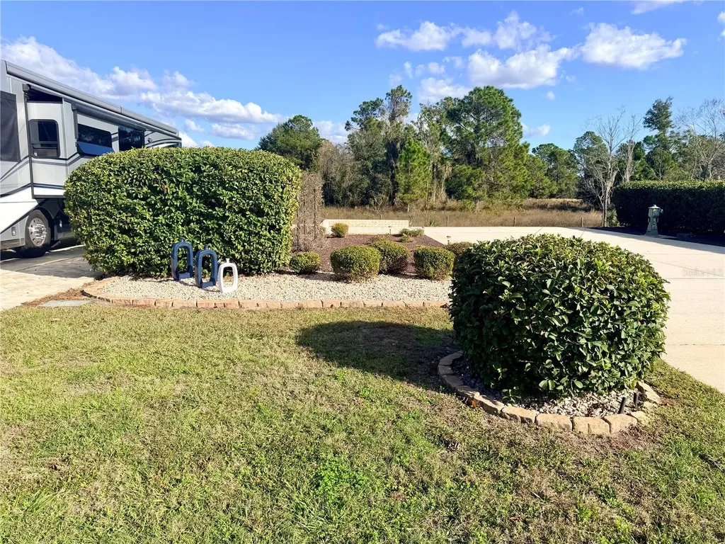 9477 SE 49th Terrace Webster FL 33597
