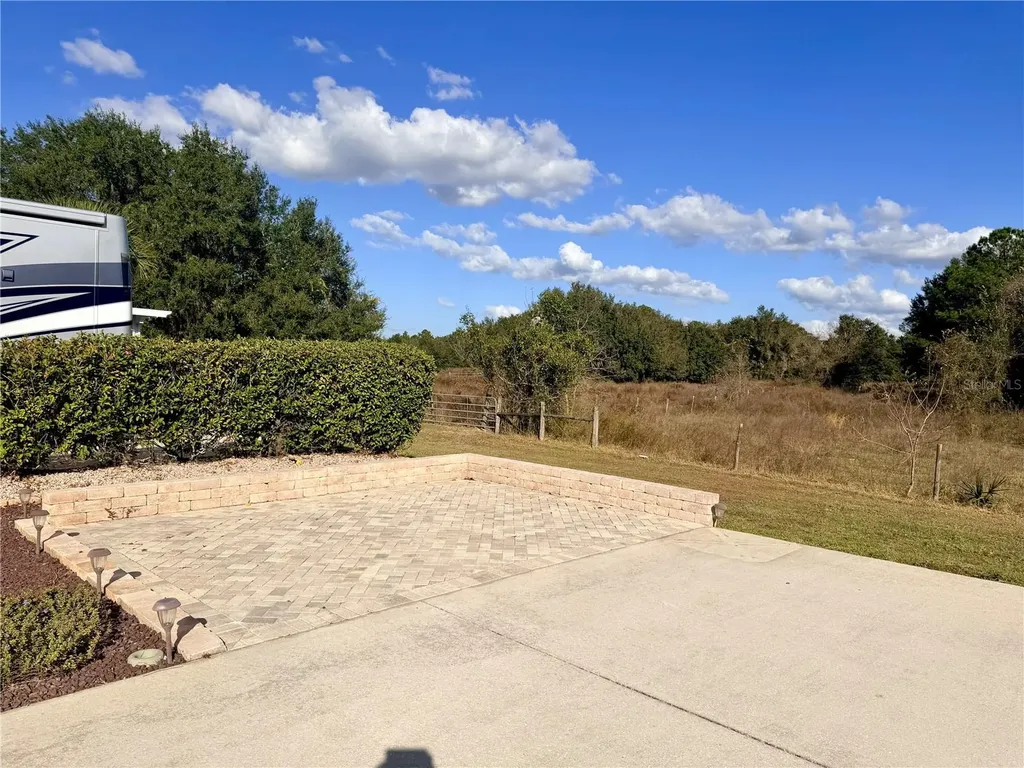 9477 SE 49th Terrace Webster FL 33597