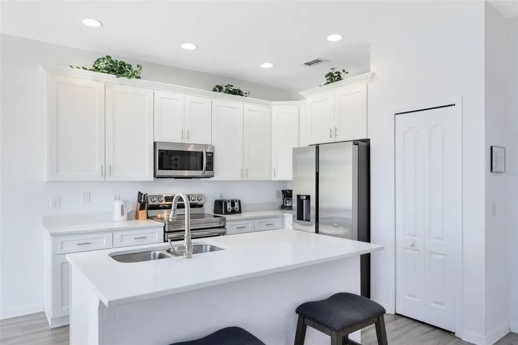 142 Birkdale Street Davenport FL 33897