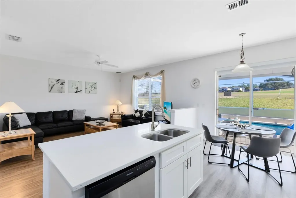 142 Birkdale Street Davenport FL 33897