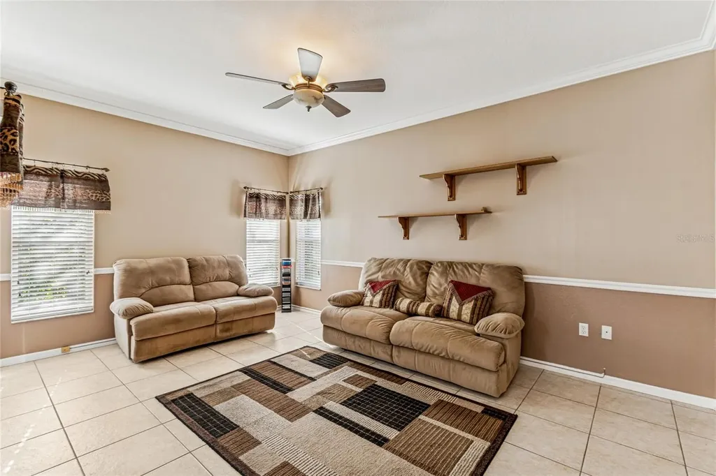 308 Beacon Avenue Kissimmee FL 34759