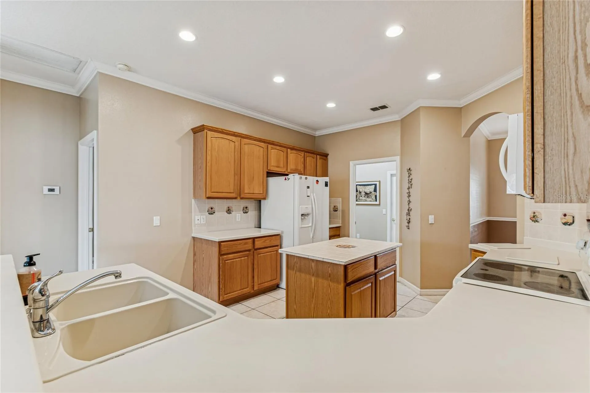308 Beacon Avenue Kissimmee FL 34759