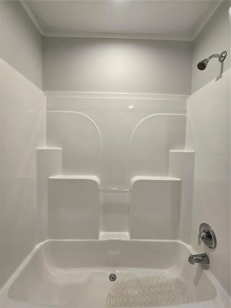 919 50th Avenue W Bradenton FL 34207