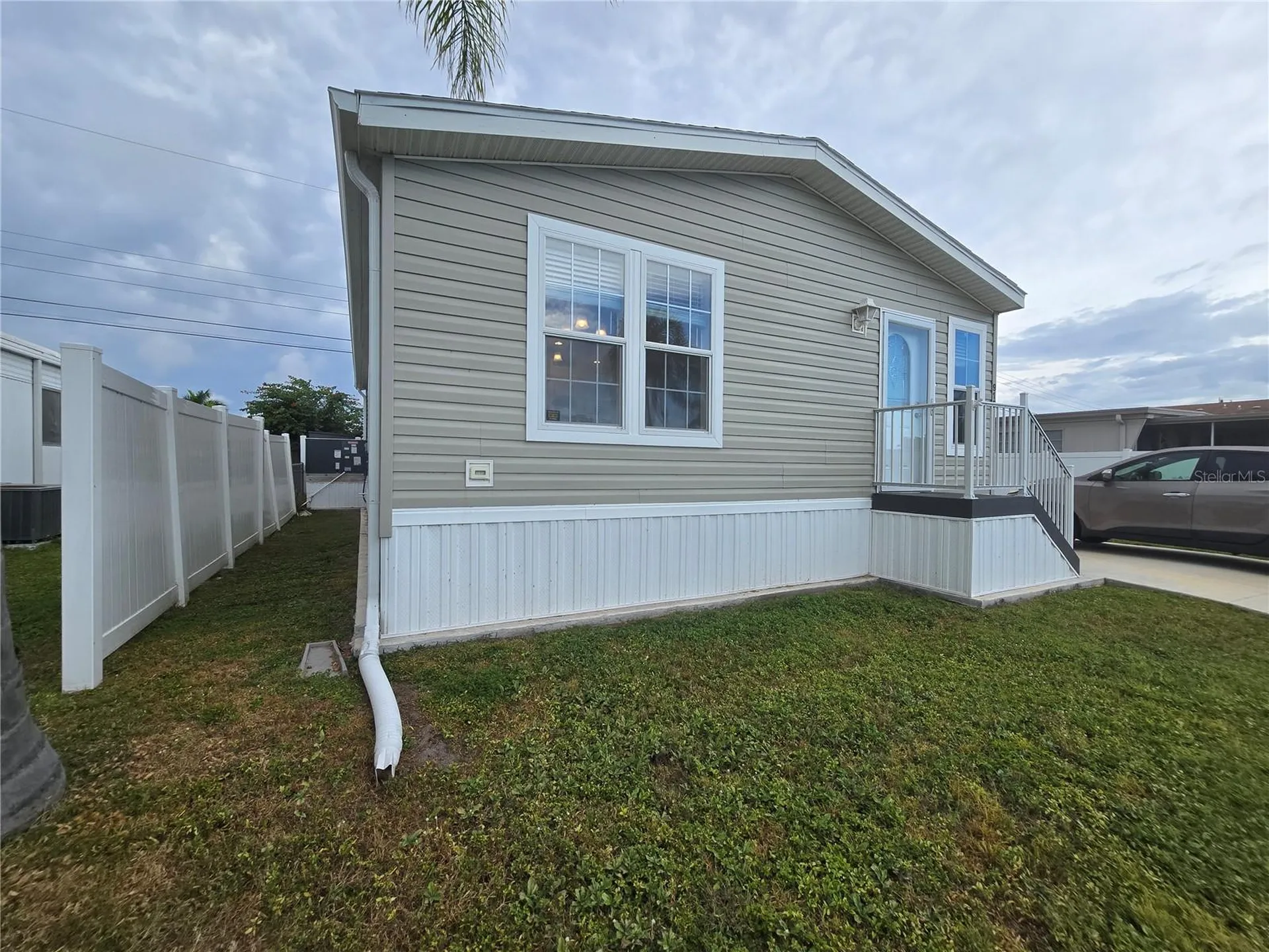 919 50th Avenue W Bradenton FL 34207