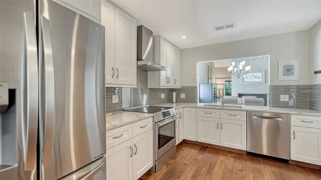 4651 Chandlers Forde Sarasota FL 34235