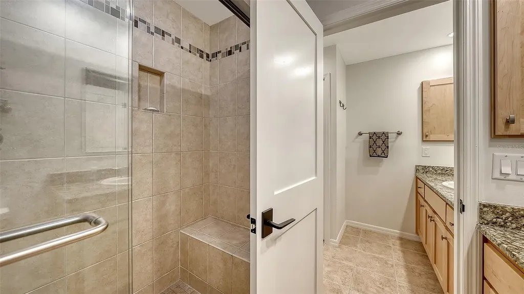 4651 Chandlers Forde Sarasota FL 34235