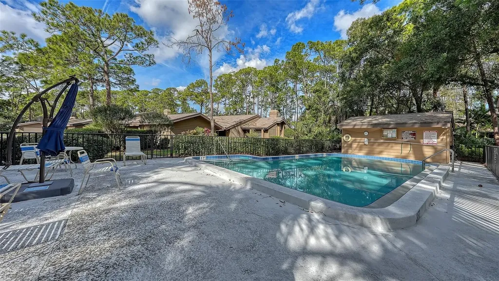 4651 Chandlers Forde Sarasota FL 34235