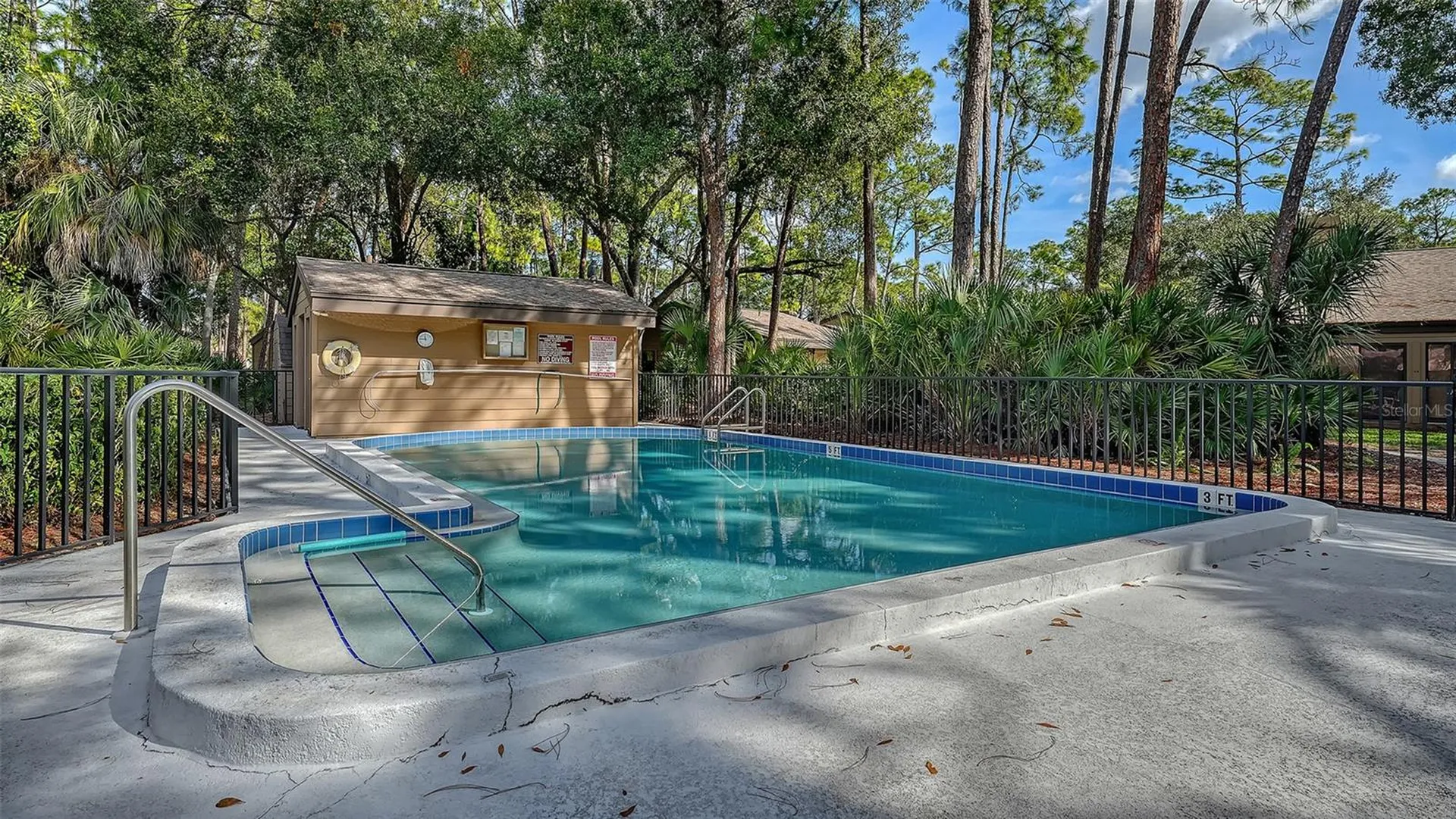 4651 Chandlers Forde Sarasota FL 34235
