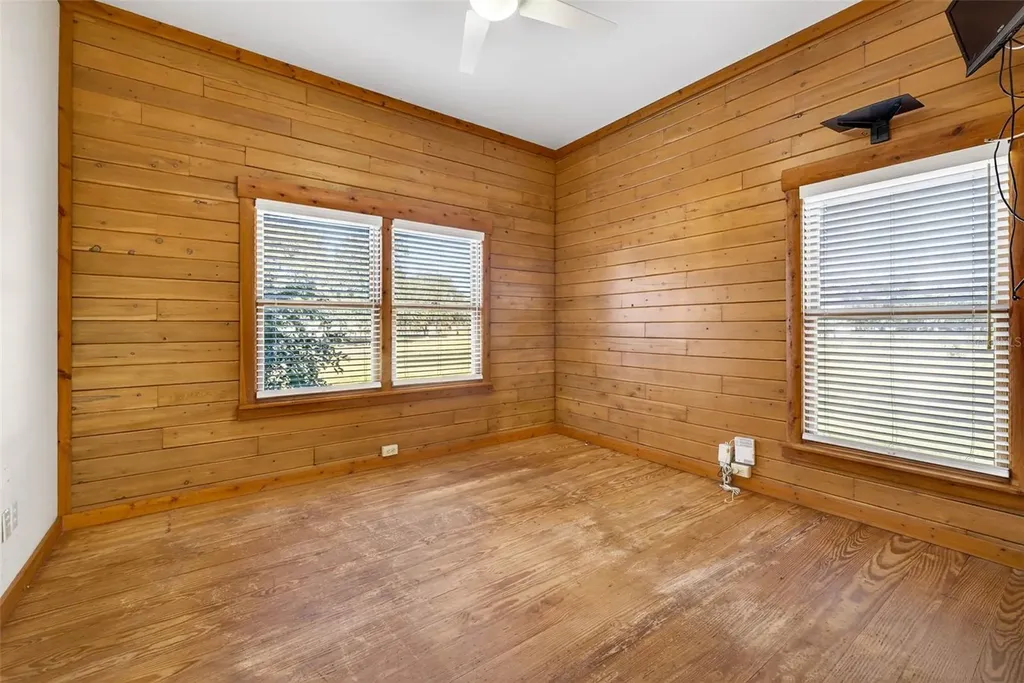 6750 Sutton Oaks Lane Zephyrhills FL 33541