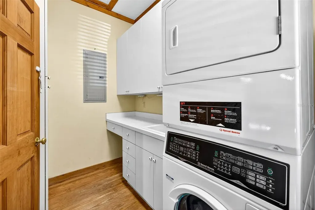 6750 Sutton Oaks Lane Zephyrhills FL 33541