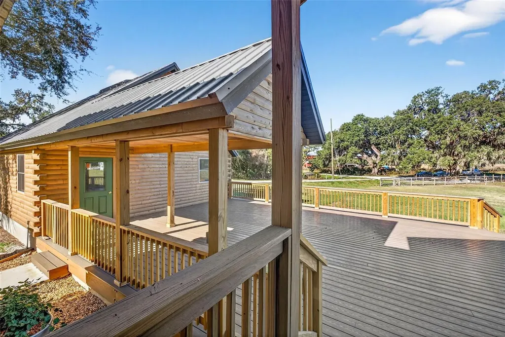 6750 Sutton Oaks Lane Zephyrhills FL 33541