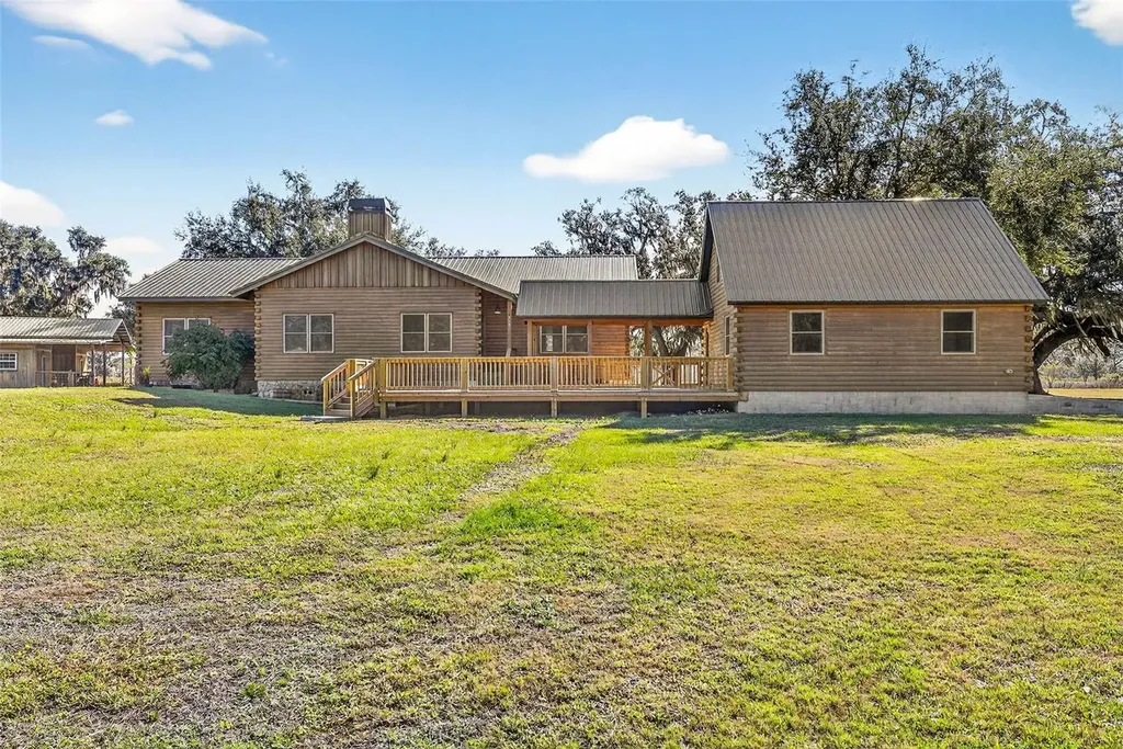 6750 Sutton Oaks Lane Zephyrhills FL 33541