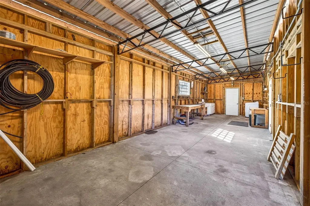 6750 Sutton Oaks Lane Zephyrhills FL 33541