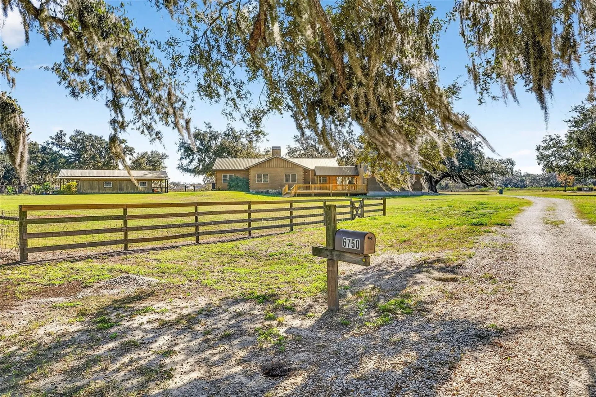 6750 Sutton Oaks Lane Zephyrhills FL 33541