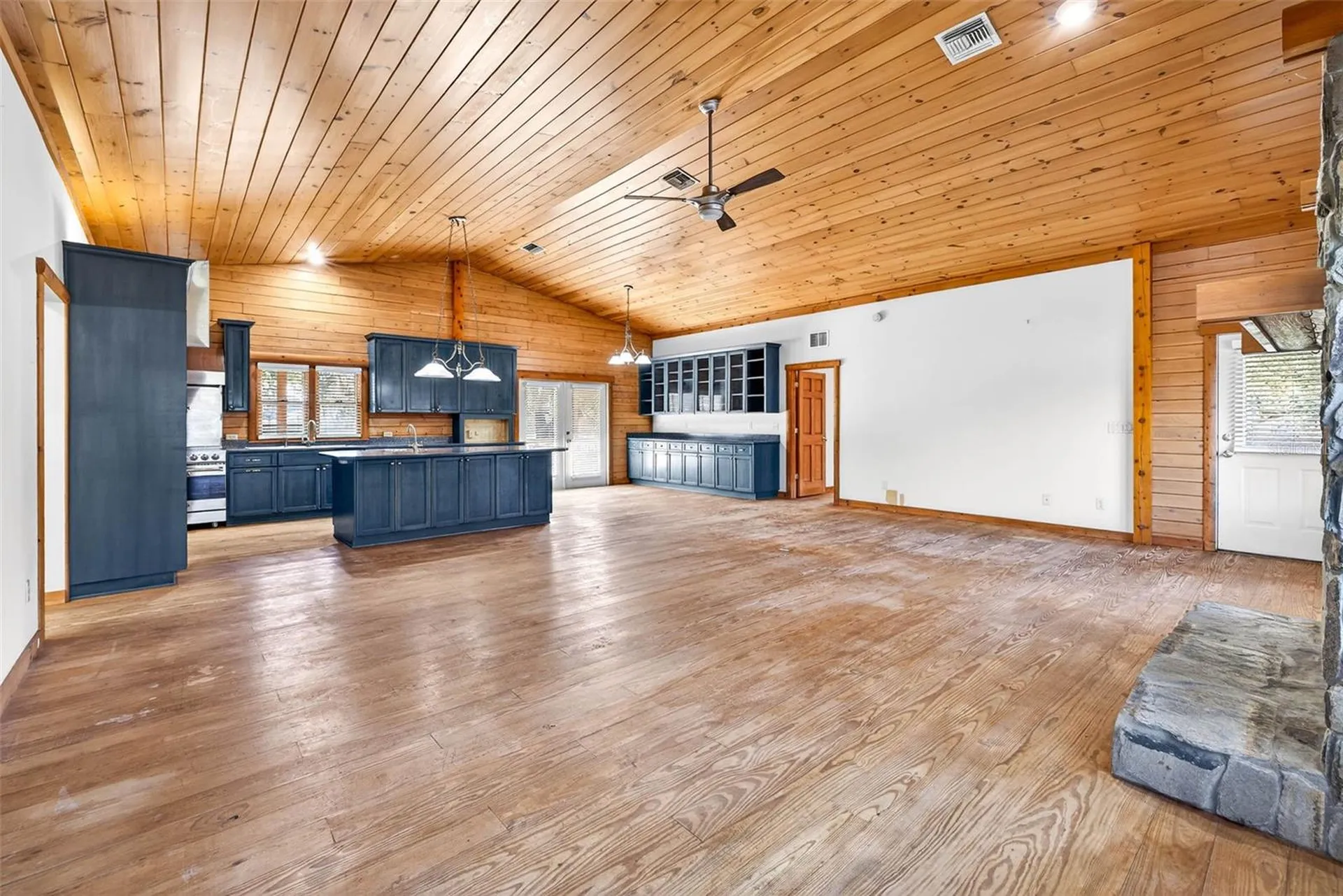 6750 Sutton Oaks Lane Zephyrhills FL 33541