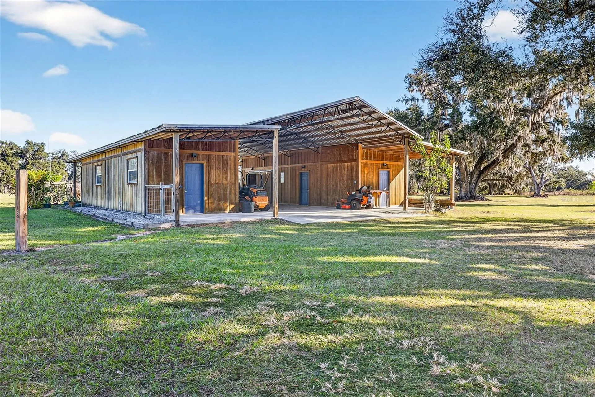 6750 Sutton Oaks Lane Zephyrhills FL 33541