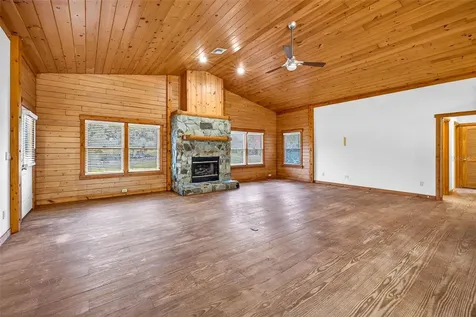 6750 Sutton Oaks Lane Zephyrhills FL 33541