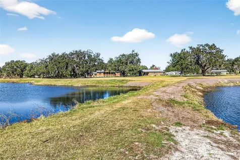 6750 Sutton Oaks Lane Zephyrhills FL 33541