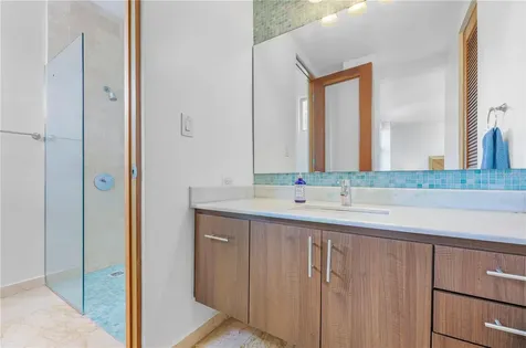 2200 Cacique Street San Juan PR 00913