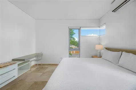 2200 Cacique Street San Juan PR 00913