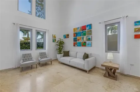 2200 Cacique Street San Juan PR 00913