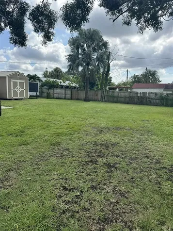 3630 38th Avenue N St Petersburg FL 33713