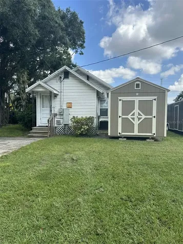 3630 38th Avenue N St Petersburg FL 33713